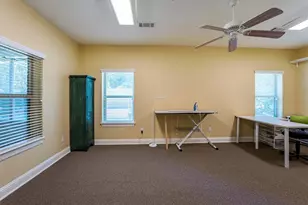 903 Inwood Dr, Huntsville, TX 77340 - Photo 28