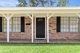 101 Cypress St, Silsbee, TX 77656 - Photo 4
