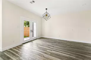 9807 Bamboo Rd, Houston, TX 77041 - Photo 6