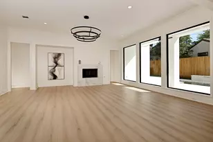 10 Libretto Ct, The Woodlands, TX 77382 - Photo 8