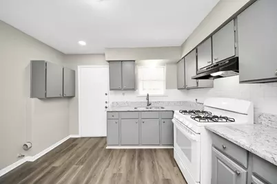 1736 Crestdale Drive #5, Houston, TX 77080 - Photo 10