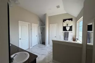 6222 Skyline Dr, Houston, TX 77057 - Photo 14