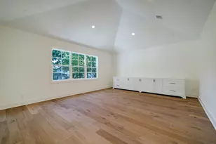 955 W 42nd St, Houston, TX 77018 - Photo 20