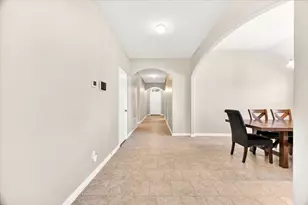5611 Briar Knoll, New Braunfels, TX 78132 - Photo 14