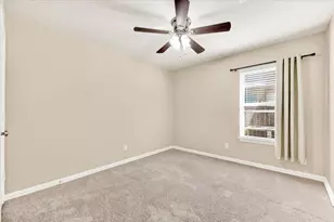 5611 Briar Knoll, New Braunfels, TX 78132 - Photo 12