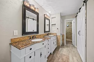 2419 Pebbledowne Cir, Sugar Land, TX 77478 - Photo 14