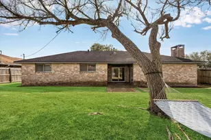 308 Brandywyne Dr, Friendswood, TX 77546 - Photo 24