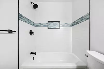 308 Brandywyne Drive, Friendswood, TX 77546 - Photo 18