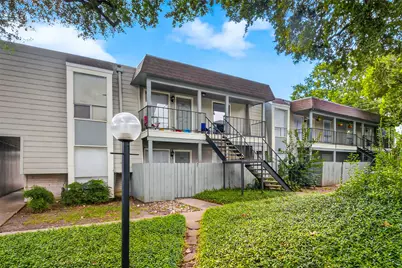 5929 Queensloch Drive #131, Houston, TX 77096 - Photo 2