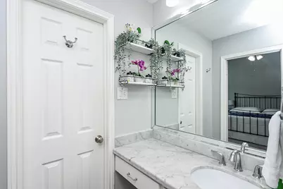 1201 McDuffie Street #192, Houston, TX 77019 - Photo 24