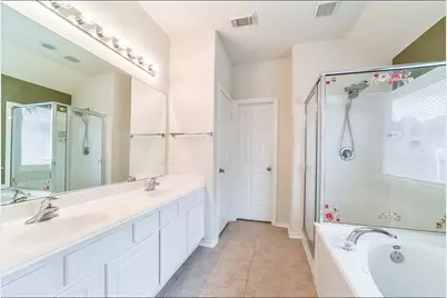 22868 Lantern Hills Drive, Kingwood, TX 77339 - Photo 20