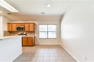 22868 Lantern Hills Dr, Kingwood, TX 77339 - Photo 12