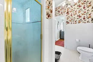 2222 N Main St, Highlands, TX 77562 - Photo 20