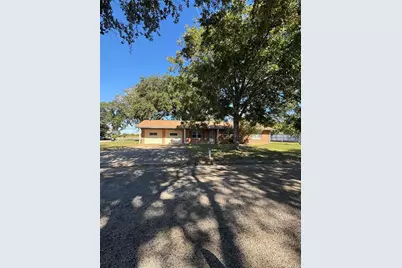 416 Mertie, Palacios, TX 77465 - Photo 1