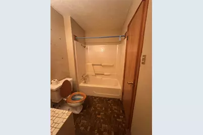 416 Mertie, Palacios, TX 77465 - Photo 16