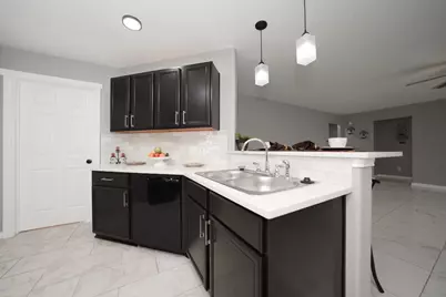 10606 Ince Lane, Houston, TX 77040 - Photo 16