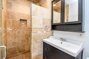 14406 Chevy Chase Dr, Houston, TX 77077 - Photo 10