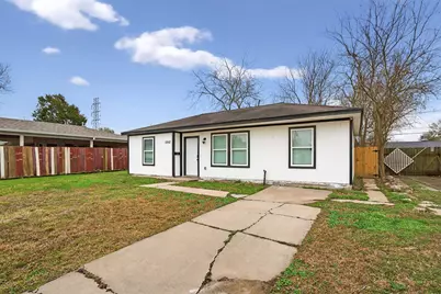 5962 Belcrest Street, Houston, TX 77033 - Photo 28