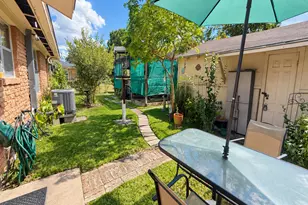 622 Eastlake St, Houston, TX 77034 - Photo 16