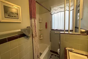 622 Eastlake St, Houston, TX 77034 - Photo 14