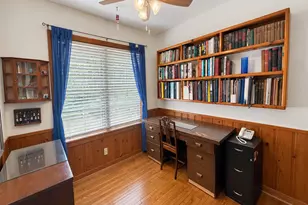622 Eastlake St, Houston, TX 77034 - Photo 6