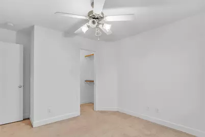 919 E 36th Street, Houston, TX 77022 - Photo 14