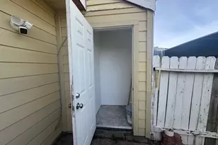 8323 Wilcrest Dr, Houston, TX 77072 - Photo 24