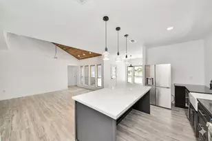 16502 Craighurst Dr, Houston, TX 77059 - Photo 28