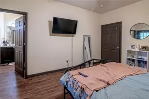 1239 20th St, Huntsville, TX 77340 - Photo 18