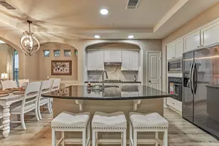 23 Douvaine Ct, The Woodlands, TX 77382 - Photo 12