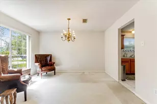 2210 Elm Forest Dr, Pearland, TX 77584 - Photo 6