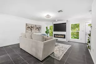 1011 Hamblen Rd, Houston, TX 77339 - Photo 6