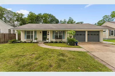 1910 Forest Hill Boulevard, Houston, TX 77023 - Photo 2