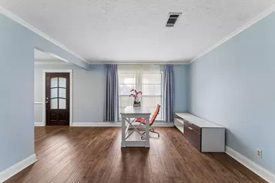 1910 Forest Hill Boulevard, Houston, TX 77023 - Photo 22