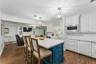 1910 Forest Hill Blvd, Houston, TX 77023 - Photo 14