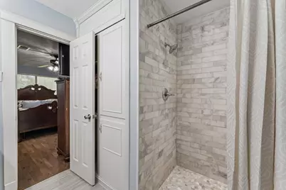 1910 Forest Hill Boulevard, Houston, TX 77023 - Photo 34