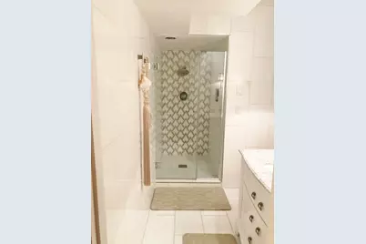 2701 Bellefontaine Street #B3, Houston, TX 77025 - Photo 10