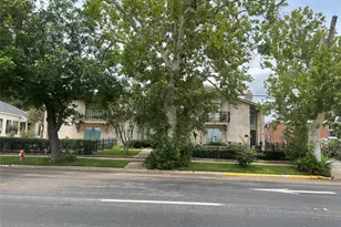325 E Main St St, Brenham, TX 77833 - Photo 14