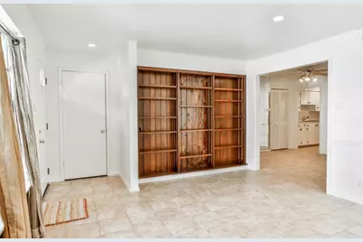 2009 Stoney Brook Drive #9A, Houston, TX 77063 - Photo 6