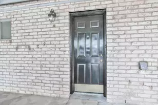 2009 Stoney Brook Dr, Houston, TX 77063 - Photo 18