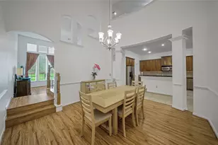 3330 Knollcrest Ln, Pearland, TX 77584 - Photo 6