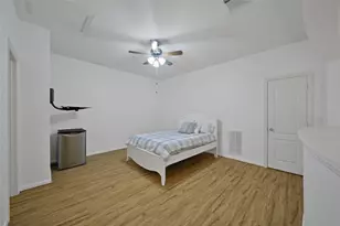 3330 Knollcrest Ln, Pearland, TX 77584 - Photo 28