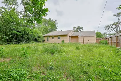 5839 Southurst Street, Houston, TX 77033 - Photo 20