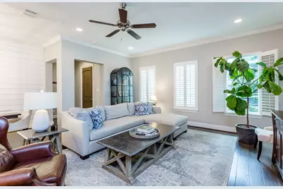 2413 Detering Street, Houston, TX 77007 - Photo 6