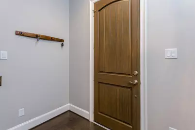2413 Detering Street, Houston, TX 77007 - Photo 2
