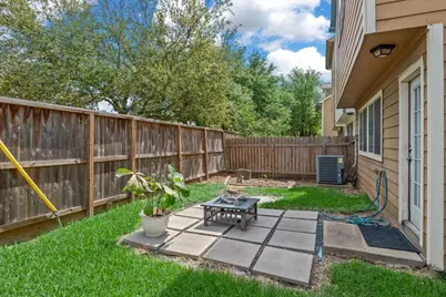 3103 Clearview Circle, Houston, TX 77025 - Photo 24
