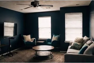 9907 Garnet Falls Drive, Rosharon, TX 77583 - Photo 6