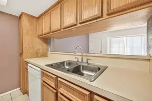 6995 Chasewood Dr, Missouri City, TX 77489 - Photo 8