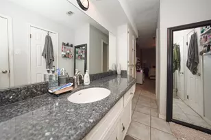 8306 Bo Jack Dr, Houston, TX 77040 - Photo 18