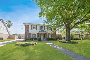 8306 Bo Jack Dr, Houston, TX 77040 - Photo 4